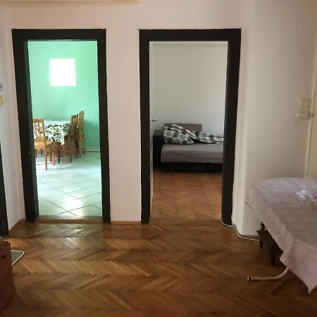 Dani Vendeghaz ,miskolctapolca Kiado Szallashely