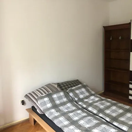 Apartment Dani Vendeghaz ,miskolctapolca Kiado Szallashely